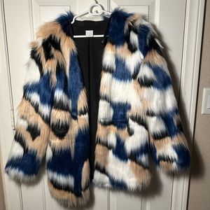 Selfie Leslie multicolored faux fur jacket